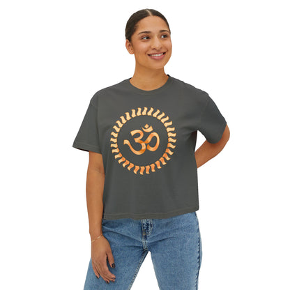 Om Design Women's Tee - Yoga Lovers Casual Outfit Gift Idea Meditation